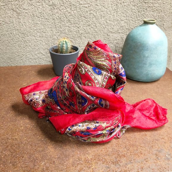 Vintage 100% Silk Boho Animal Print Scarf / Top - Picture 3 of 6